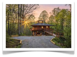 clound 9 treehouse cabin rental